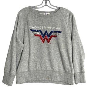 Gap X DC Wonder Woman Sweatshirt Womens‎ M Gray Sequin Crew Neck Logo